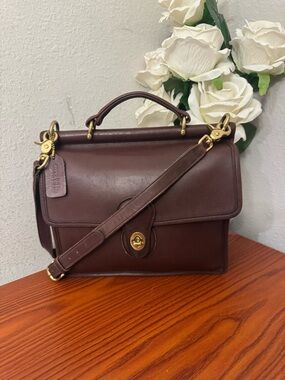 Vintage Coach Willis 9927 Brown Leather Crossbody Messenger Bag Purse unisex